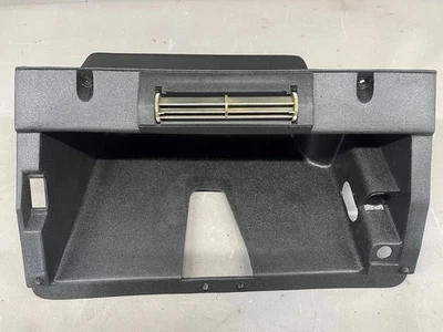 Оригинальная вкладыш для приборной панели Pontiac GTO Glovebox 1973 1974 1975 Lemans Grand Am Can Am - Изображение 1 из 4