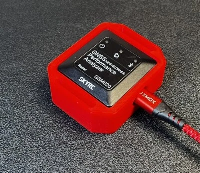 Soporte/montaje para analizador de rendimiento GPS SKYRC GNSS con puerto de carga USB - rojo Foto 1 de 4