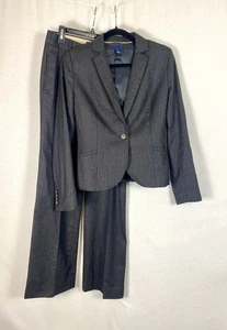 JCrew Women’s 2 Piece Suit Women’s Size 2 Jacket Size 0 Pants City Fit 100% Wool - Picture 1 of 17