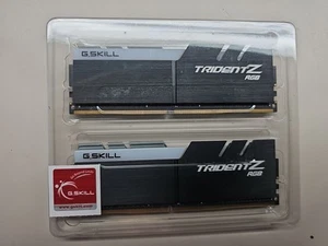 G.SKILL Trident Z RGB Series (Intel XMP) DDR4 RAM 32GB (2x16GB) 1.35v DDR4-3200 - Afbeelding 1 van 5