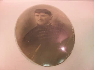 Antique Oval Picture Photo Portrait Frame Convex Glass Domed 20x13 Bubble - Picture 1 of 10