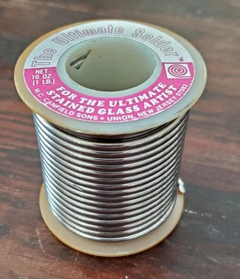 Vidrieras de soldadura de estaño Canfield más del 62 % Foto 1 de 2