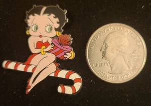 DANBURY MINT BETTY BOOP Candy Cane Christmas Lapel Pin - Picture 1 of 2