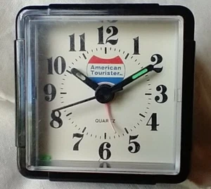 VINTAGE AMERICAN TOURISTER TRAVEL ALARM CLOCK (NOT WORKING) - Picture 1 of 3