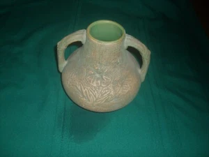 ANTIQUE REDWING BRUSHWARE DOGWOOD PATTERN VASE - Picture 1 of 4