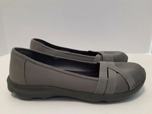 Flats Crocs Busy Day grau grau Slipper Freizeit Halbschuh flach Gr. 11  - Bild 1 von 11
