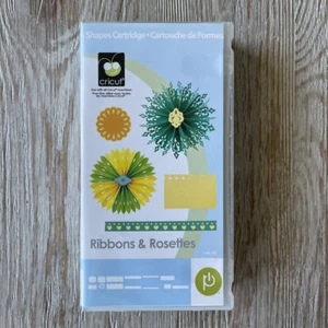 Cartucho troquelado Cricut ""Cintas y rosetas"" de Provo Craft - Imagen 1 de 3