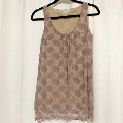 Camiseta sin mangas Cabi para mujer pequeña S Intrigue lavanda púrpura encaje #663 Foto 1 de 4