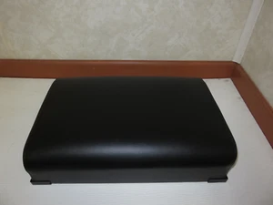 AF3096R John Deere Black Seat Bottom Cushion For Float Ride 50, 80, 520, 620, 72 - Picture 1 of 6