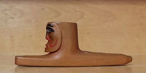 Wilf Sampson Hand Carved Painted Wood Abalone Pipe Native Gitksan Nation 1993 - Imagen 1 de 5