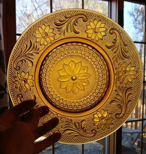 Vintage Indiana Amber Tiara Sandwich Plate - Picture 1 of 3