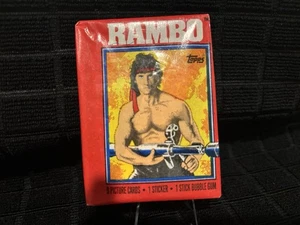Paquete de cera Topps Rambo 1985 * John Rambo * Sylvester Stallone - Imagen 1 de 2