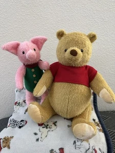 Disney Store Winnie The Pooh & Piglet Too Christopher Robin Movie Jointed Plush - Picture 1 of 7