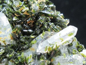 150g exquisite Epidote&Quartz crystal,Sichuan,China - Picture 1 of 16
