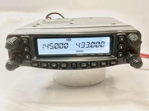 Yaesu Standard FT-8800 145/433MHz 20W Dual Band FM Transceiver - Zdjęcie 1 z 4