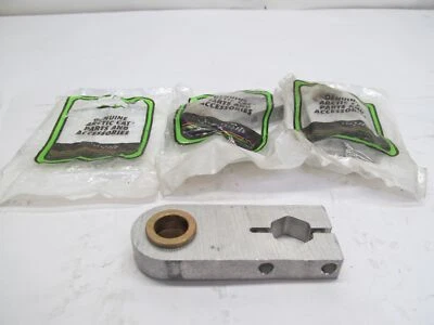 2017 ARCTIC CAT M8000 M 8000 REAR OFFSET ARM 704-014 NEW NOS - Image 1 of 4