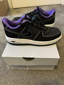 Nike Force 1 LV8 PS Kids Shoes Size 2.5Y Black Purple DQ0301 001 - Picture 1 of 6