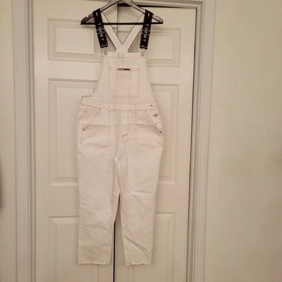 Tommy Hilfilger белый джинсовый комбинезон размер 10 - Изображение 1 из 4