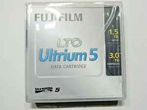 Cartucho de datos FUJIFILM LTO Ultrium 5 1,5 TB / 3,0 TB - Imagen 1 de 2