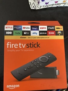 Amazon Fire TV Stick (3a generazione) Streamer multimediale FHD con telecomando vocale Alexa. - Foto 1 di 3