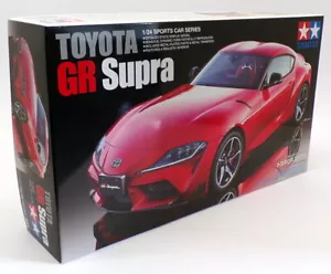 Tamiya 1/24 Scale Model Car Kit 351 - Toyota GR Supra - Foto 1 di 2