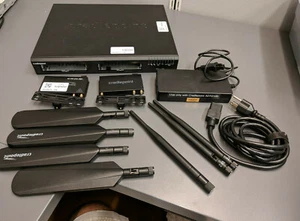Cradlepoint AER3100 Cellular Router with 2x Cradlepoint MC400LPE 4G LTE Modems - Picture 1 of 6