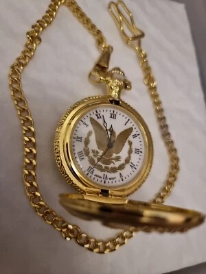 Montre gousset à quartz représentant la AIGLE AMERICAIN  - Photo 1/4