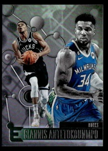 2022-23 Panini Chronicles #232 Giannis Antetokounmpo Milwaukee Bucks - Foto 1 di 2