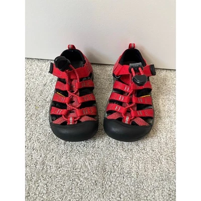 Sandalias impermeables Keen Little Kids Newport H2 Foto 1 de 4