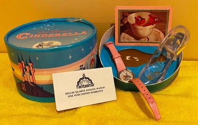Reloj Cenicienta Vintage con Zapatilla de Cristal - Colección Nostalgic Time - Fantasma Foto 1 de 4