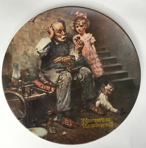 Piatto Norman Rockwell “Il calzolaio” Secondo della collezione chiuso nel 1978 - Foto 1 di 2