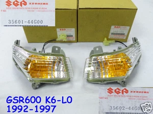 Suzuki GSR600 Front Signal Light L/R NOS GSR Turn Flasher Winker 35601-44G00 + - Bild 1 von 11