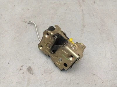 RENAULT MASTER II CAJA (FD) 2.5 DCI 120 cerradura puerta delantera derecha Foto 1 de 4