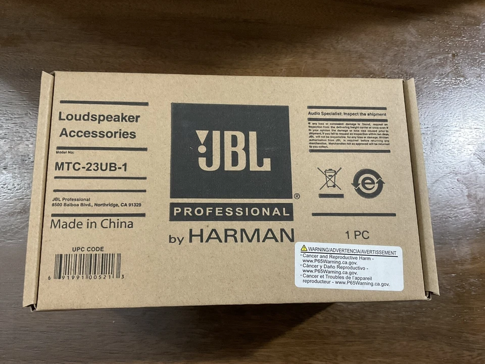 JBL Professional MTC-23UB-1 U-Bracket for Control 23-1 Background/Foreground ... - Image 1 of 2