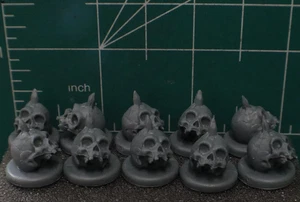 ODIO gioco da tavolo CMON - miniatura in plastica - 10 MARCATORI TESCHIO - Foto 1 di 5