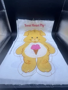 1983 CARE BEARS Cousins Leckerli Herz Schwein & Bright Heart Waschbär Stoff Panel - Bild 1 von 8