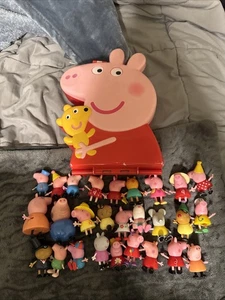 PEPPA PIG Amigos y Familiares Lote de 27 Figuras y Estuche de Transporte - Imagen 1 de 5