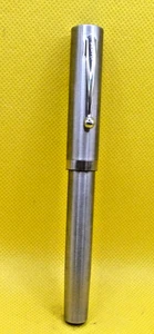 Sheaffer Vintage Stainless Steel No-Nonsense Fountain Pen--medium point - Picture 1 of 6