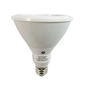 GE 12w PAR38 Dimmable LED Narrow Flood 25 Warm White 2700k Low Glare Light Bulb - Picture 1 of 3