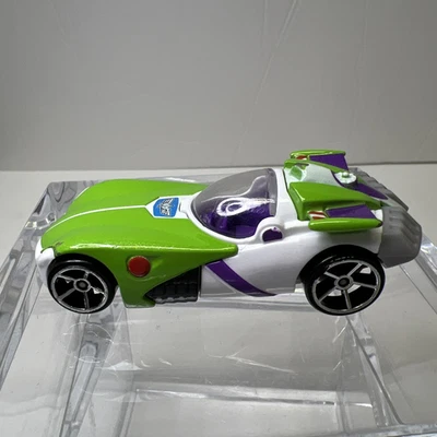 Hot Wheels Disney Pixar Toy Story 4 Buzz Lightyear Car 1:64 Diecast 2018 - Image 1 of 4