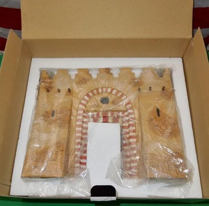 2009 Retired King & Country 1:30 WW2 Diorama Piece, The Gateway in Box, SP031 - Bild 1 von 5