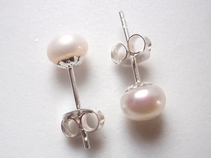Genuine Cultured Pearl 925 Sterling Silver Stud Earrings Sizes 3 4 5 6 7 8 9 mm - Picture 1 of 3