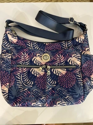 BOLSO HOBO BANDOLERA BAGGALLINI BRISTOL RFID - ESTAMPADO ALOHA ¡AGOTADO DIFÍCIL DE ENCONTRAR! Foto 1 de 4