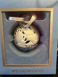 🎊Adorno de madera de cuña jaspe dos 2 palomas tortuga 12 días Navidad nuevo en caja - Imagen 1 de 9