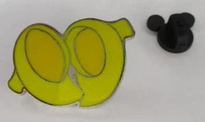 Disney Minnie Mouse Shoes Pin Sparkly Yellow Shoe - Picture 1 of 2