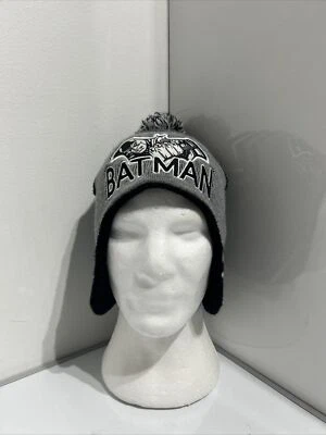Batman DC Kids Gorro Talla 54 cm Negro, Gris y Blanco Con Orejeras y Pompón Foto 1 de 4