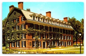 Cartolina Yale University, Connecticut Hall, vista esterna, New Haven, CT - Foto 1 di 2