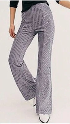 Pantalones Chelsea & Violet a rayas tipo terciopelo Foto 1 de 4