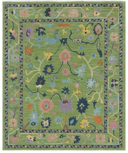 Hand-Knotted Wool Oushak Rug: Verdant Moss Green, Vintage Style - Picture 1 of 4