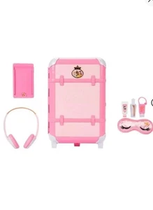 New Disney Princess Style Collection Deluxe World Traveler Play Suitcase Ages 3+ - Picture 1 of 9